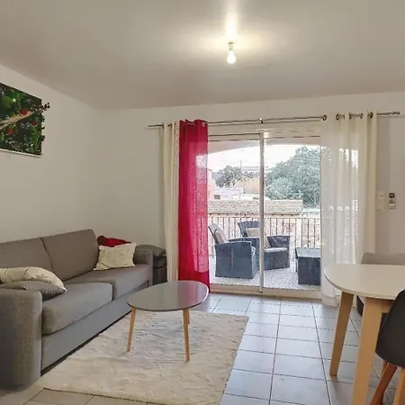 Appartement T2 Avec Terrasse Sud Rochefort-du-Gard Exterior photo
