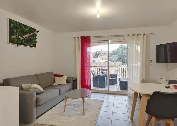 Appartement T2 Avec Terrasse Sud